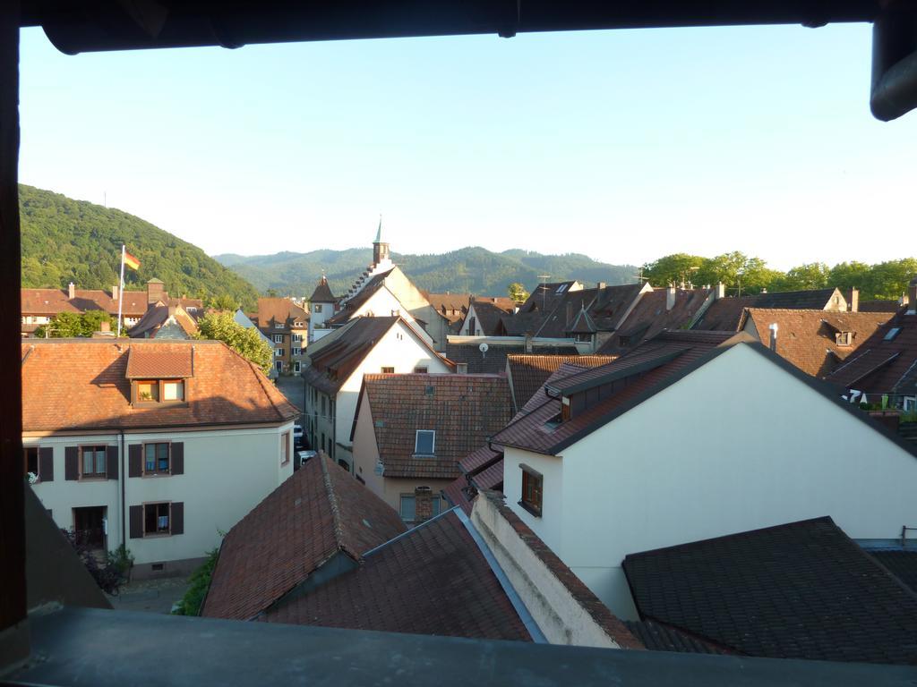 Gasthaus Zum Hirschen ชเตาเฟิน เอม บรายสเกา ภายนอก รูปภาพ