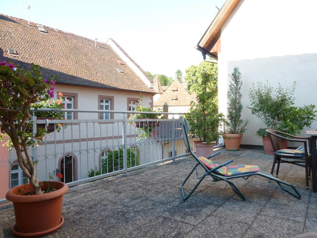 Gasthaus Zum Hirschen ชเตาเฟิน เอม บรายสเกา ภายนอก รูปภาพ